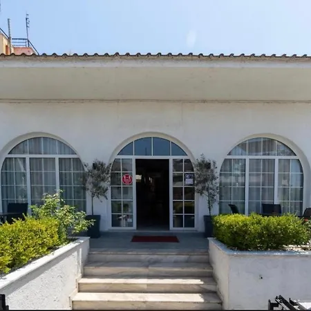 Hotel Mironi & Victoria